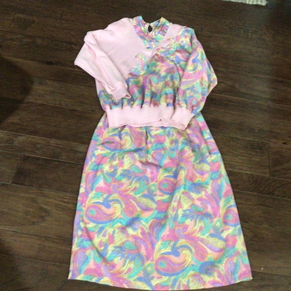 Vintage Anthony Sicari sweater and skirt set. Size 12. Made in USA - Picture 1 of 10